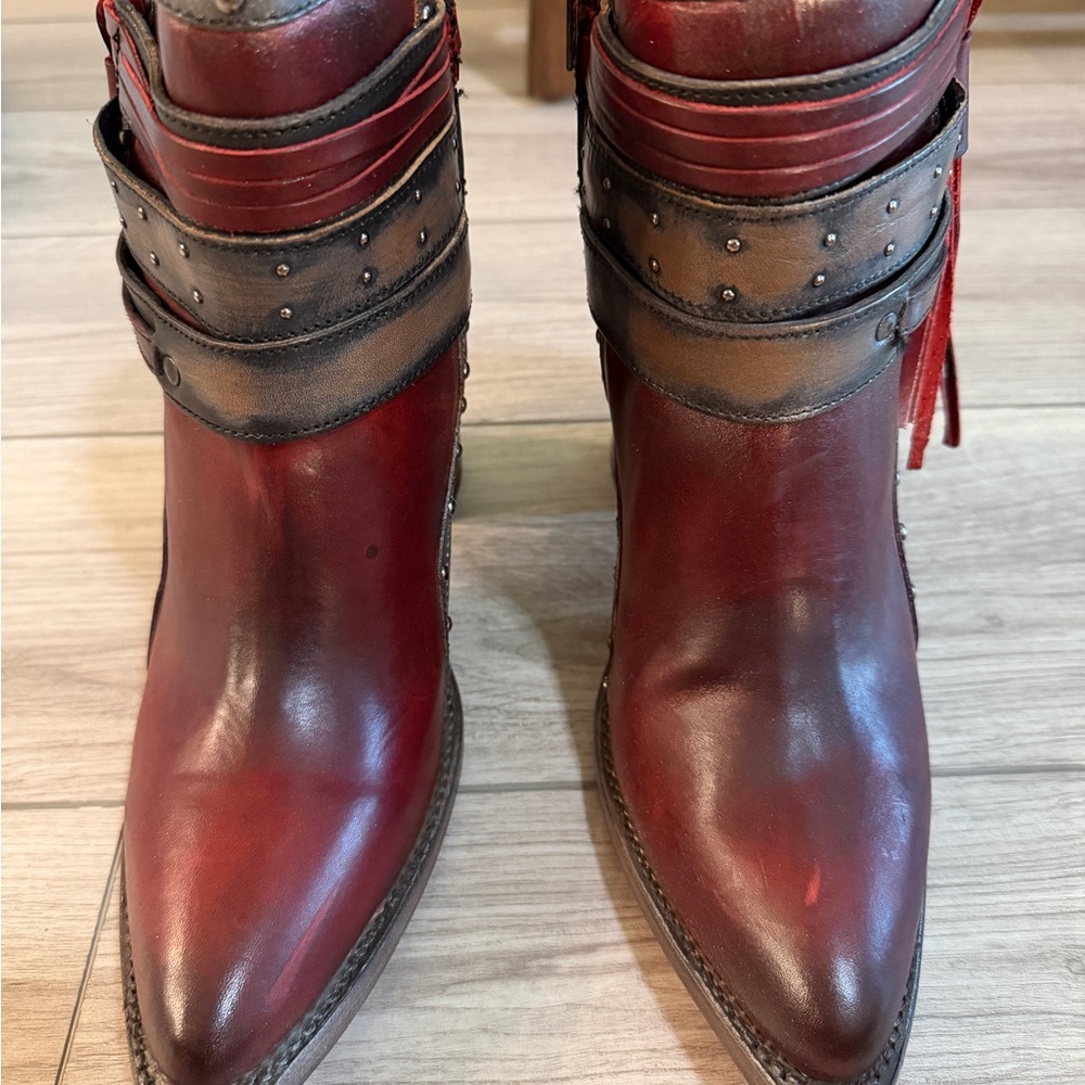 Freebird by Steven Red and Brown Leather Ankle Boots - Picture 1 of 16